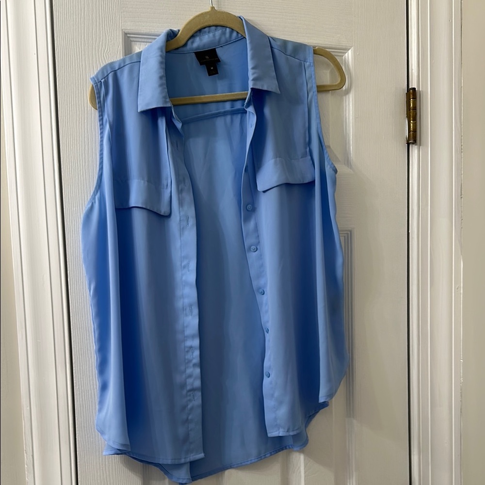 Sleeveless Worthington Blue Button-Up Blouse